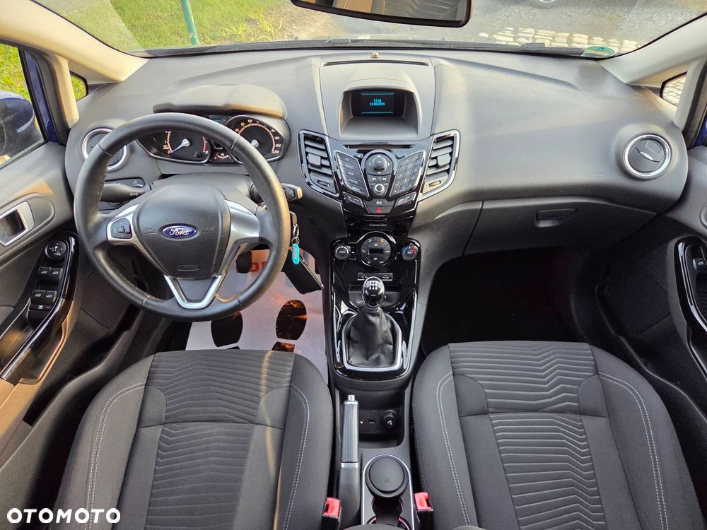Ford Fiesta 1.0 EcoBoost Titanium - 5