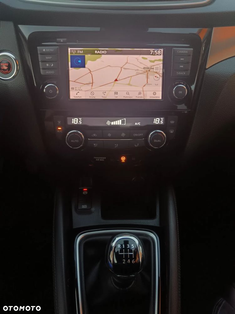 Nissan Qashqai 1.3 DIG-T N-WAY - 13