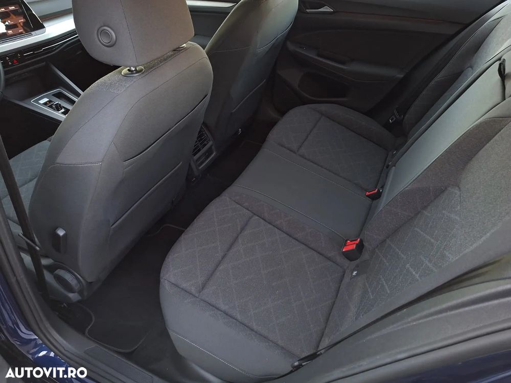 Volkswagen Golf - 15