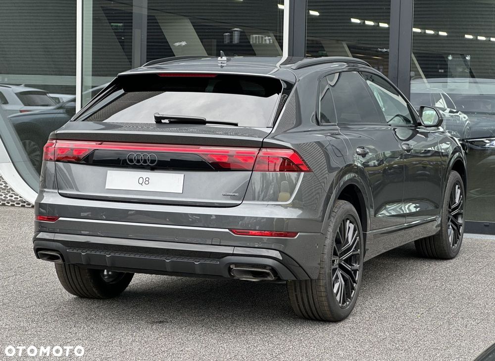 Audi Q8 - 6