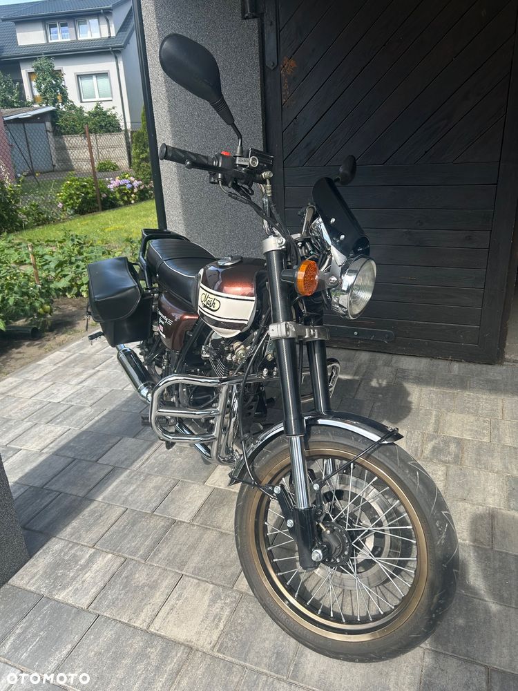Suzuki GN - 14