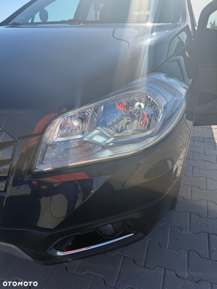 Suzuki SX4 - 4