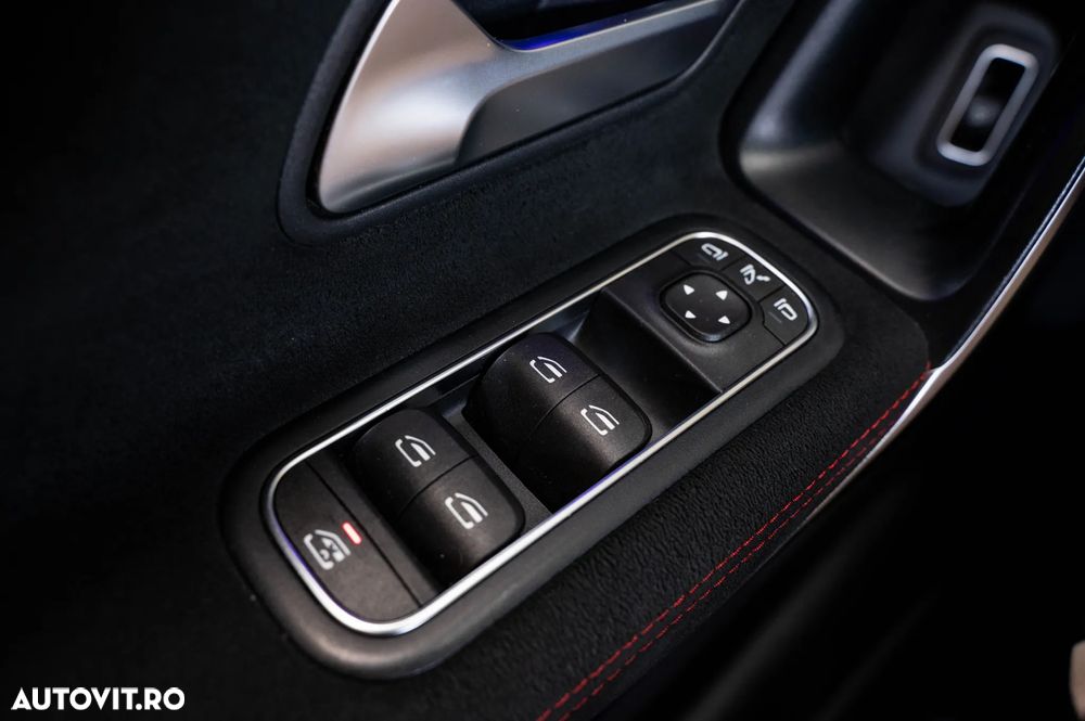 Mercedes-Benz CLA 200 7G-DCT AMG Line - 23