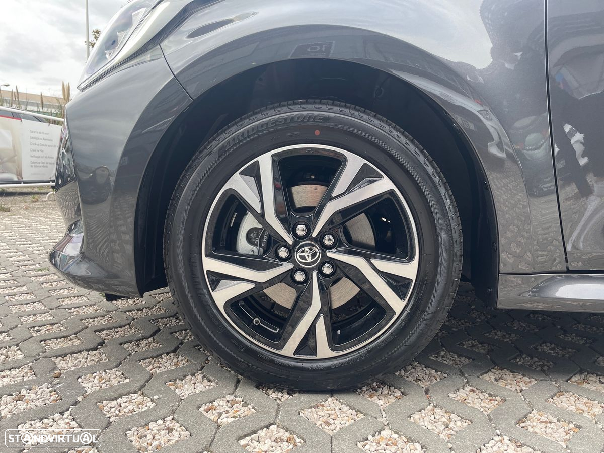 Toyota Yaris - 16