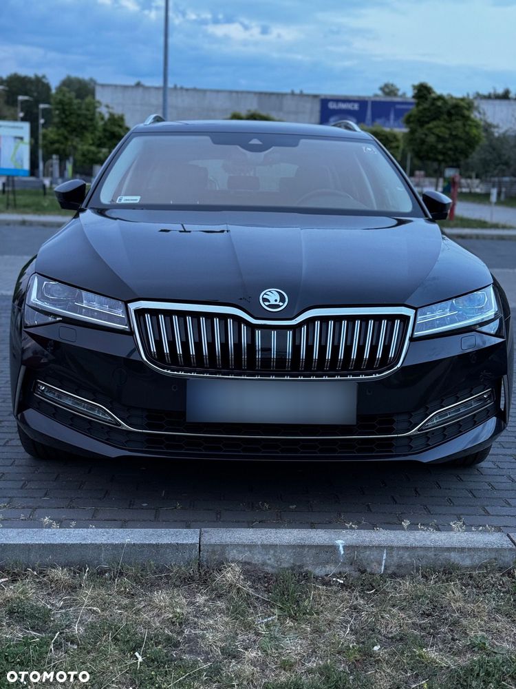 Skoda Superb 2.0 TDI SCR L&K DSG - 11