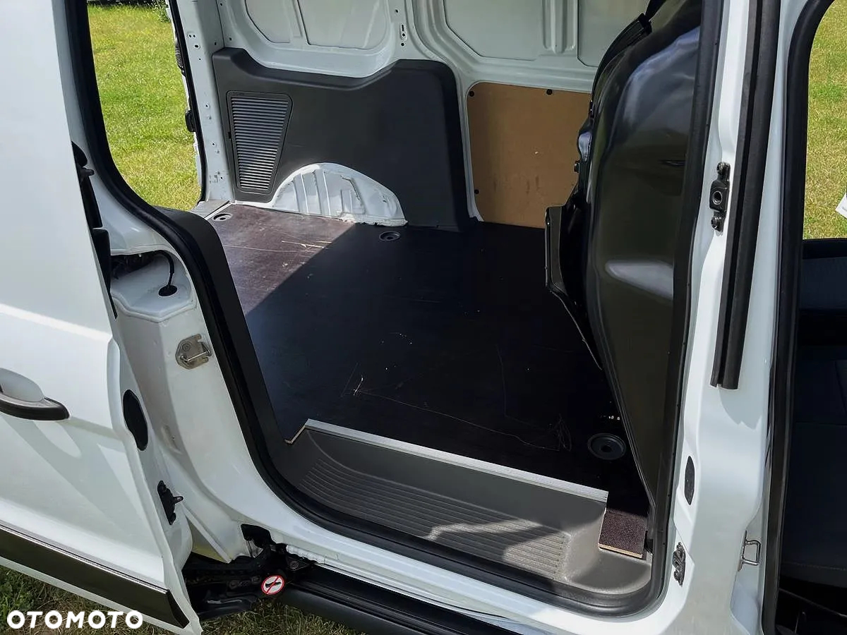Ford TRANSIT CONNECT - 8