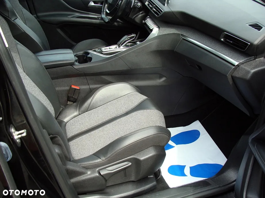 Peugeot 3008 BlueHDi 130 Stop & Start EAT8 Allure - 12