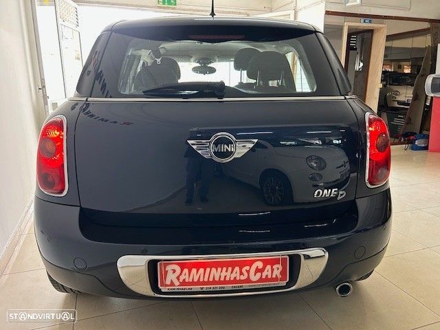 MINI Countryman One D - 10
