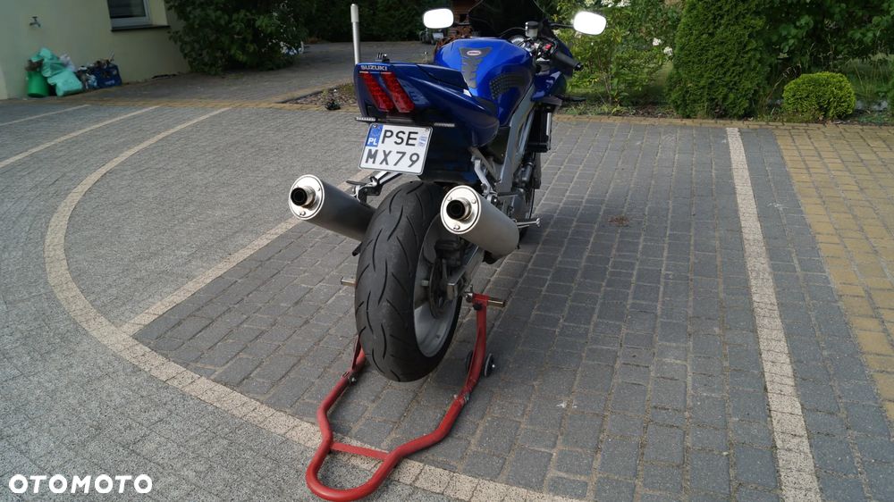 Suzuki SV - 4