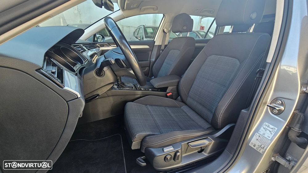 VW Passat Variant 2.0 TDi Business DSG - 9