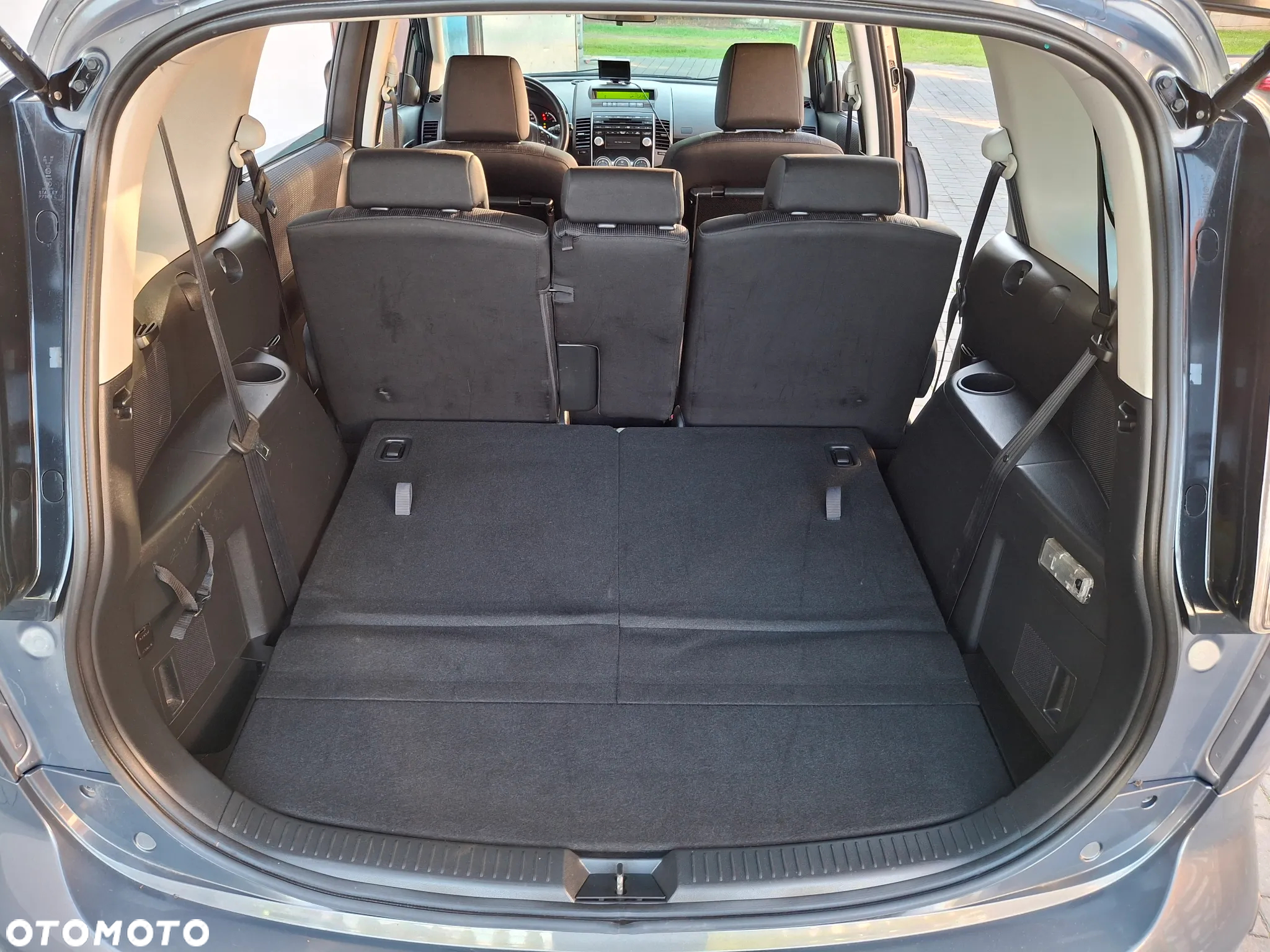 Mazda 5 2.0 CD DPF Exclusive - 28