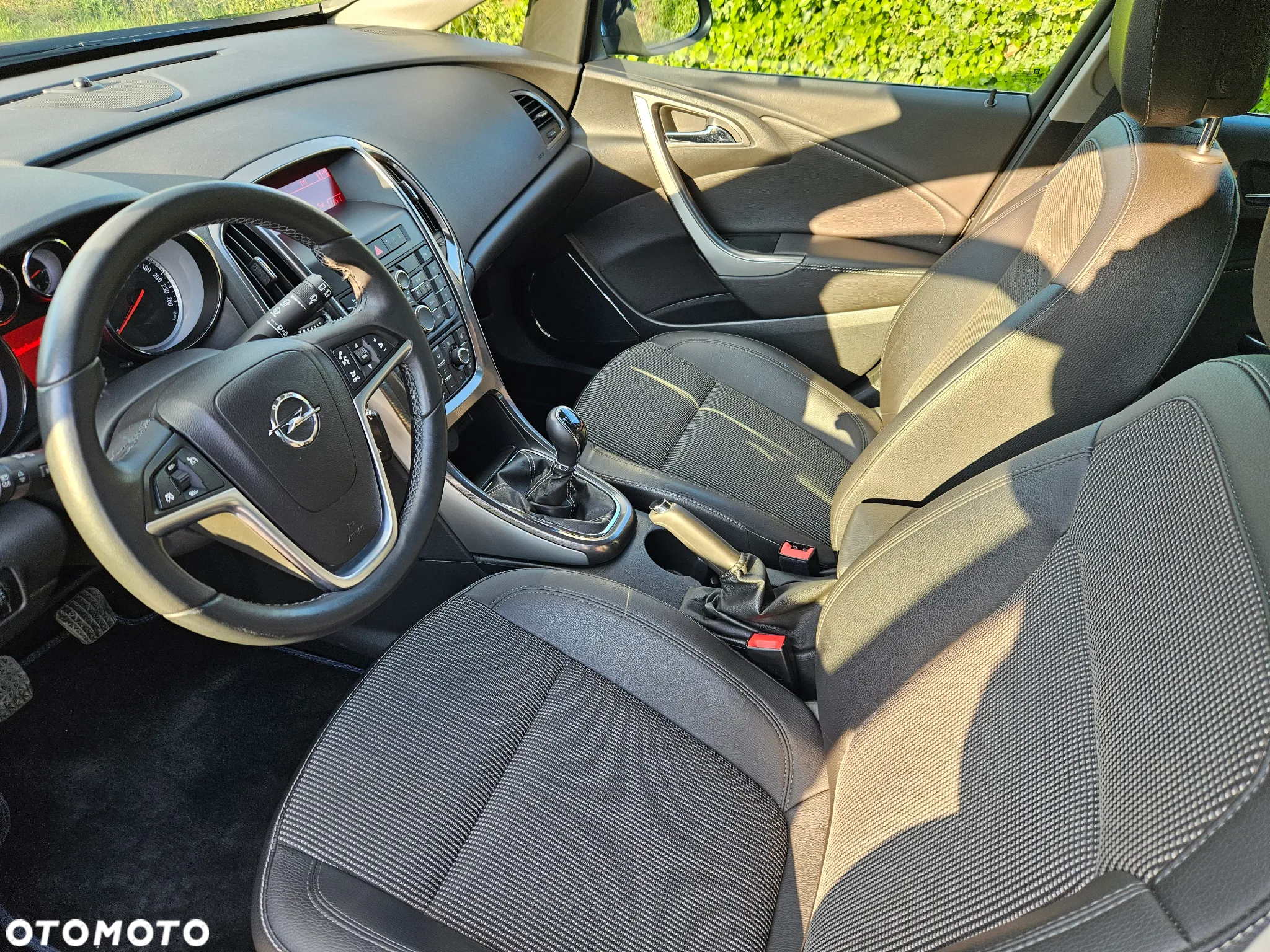 Opel Astra 1.4 Turbo ecoFLEX Start/Stop Exklusiv - 19