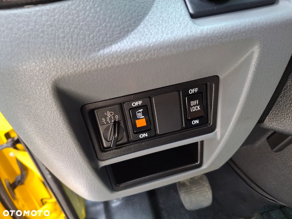 Renault D7.5 Wywrotka Kipper 3 Strony Hak Euro 6 2015r 3 Miejsca Skrzynia Dzielone Burty Bliźniak 7500 KG - 32