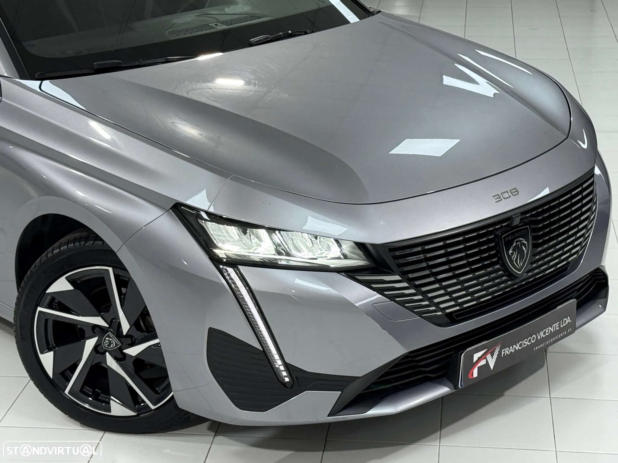 Peugeot 308 1.2 PureTech Allure - 21