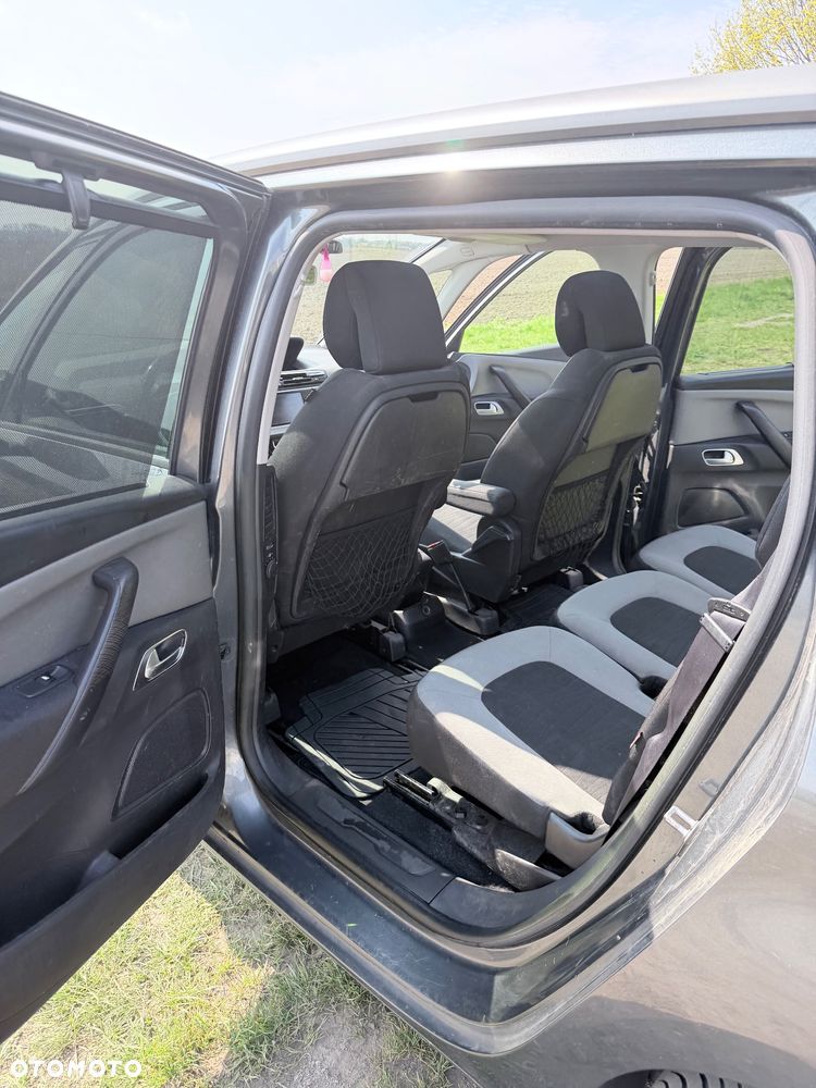 Citroën C4 Picasso e-HDi 115 ETG6 Exclusive - 19