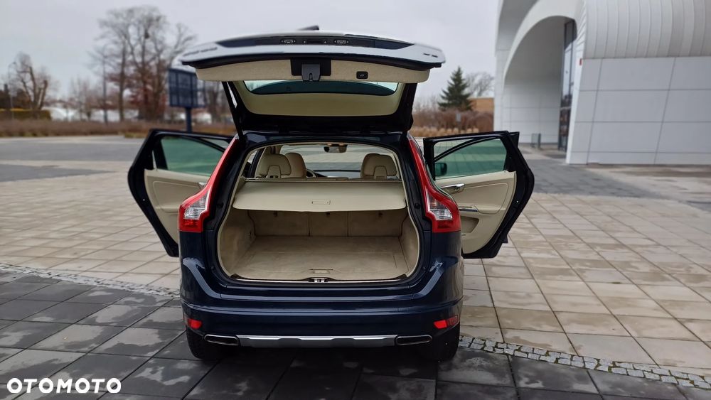 Volvo XC 60 D4 Drive-E Momentum - 8