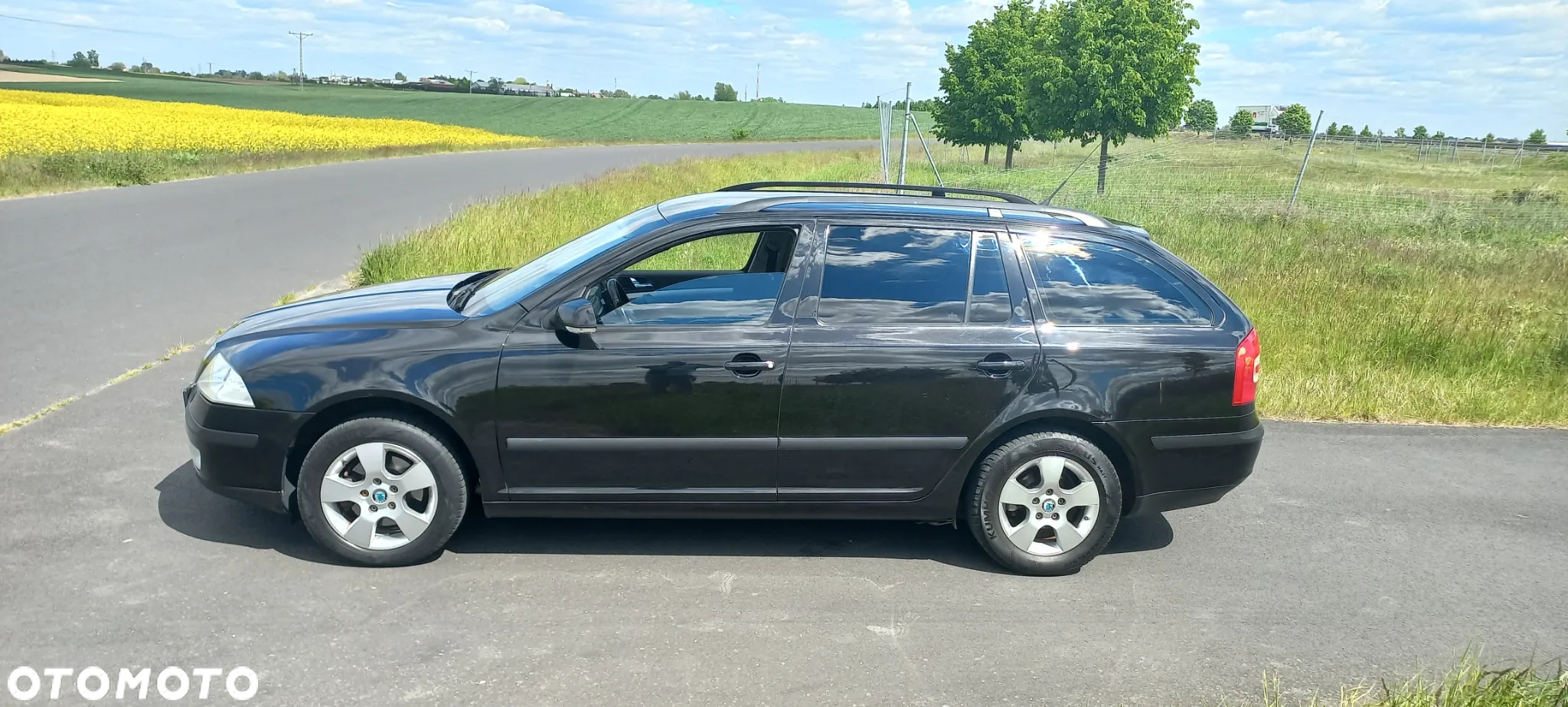 Skoda Octavia 1.6 Ambiente - 16