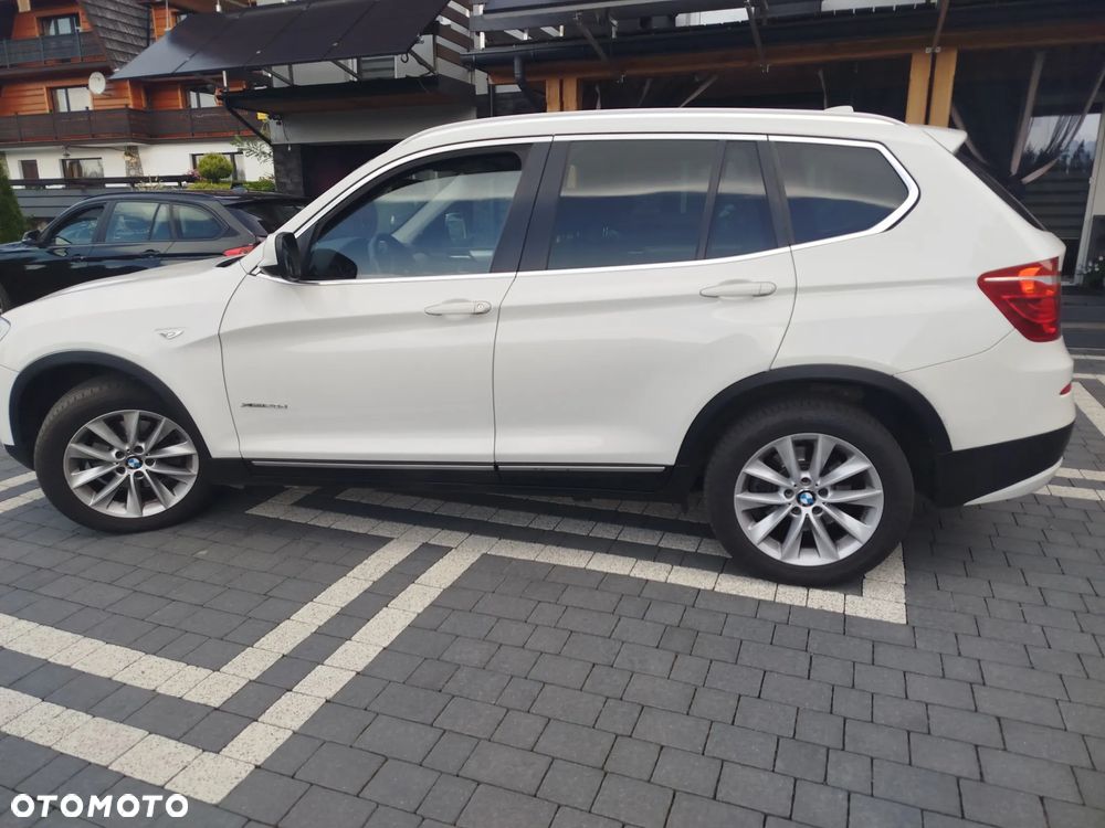 BMW X3 xDrive20d - 11