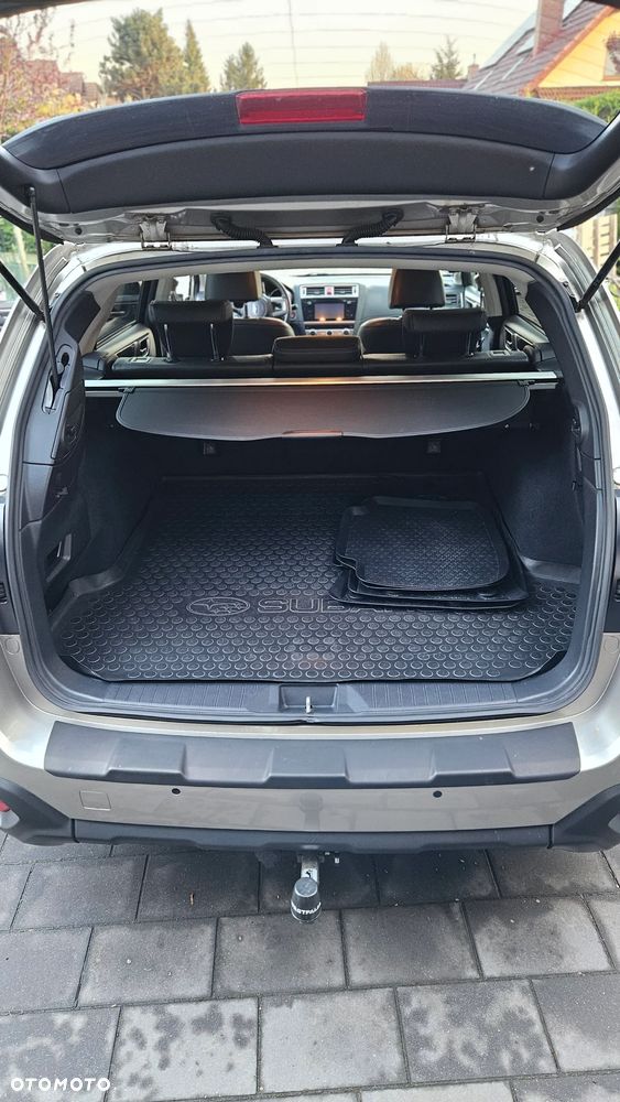 Subaru Outback 2.5i Exclusive - 19