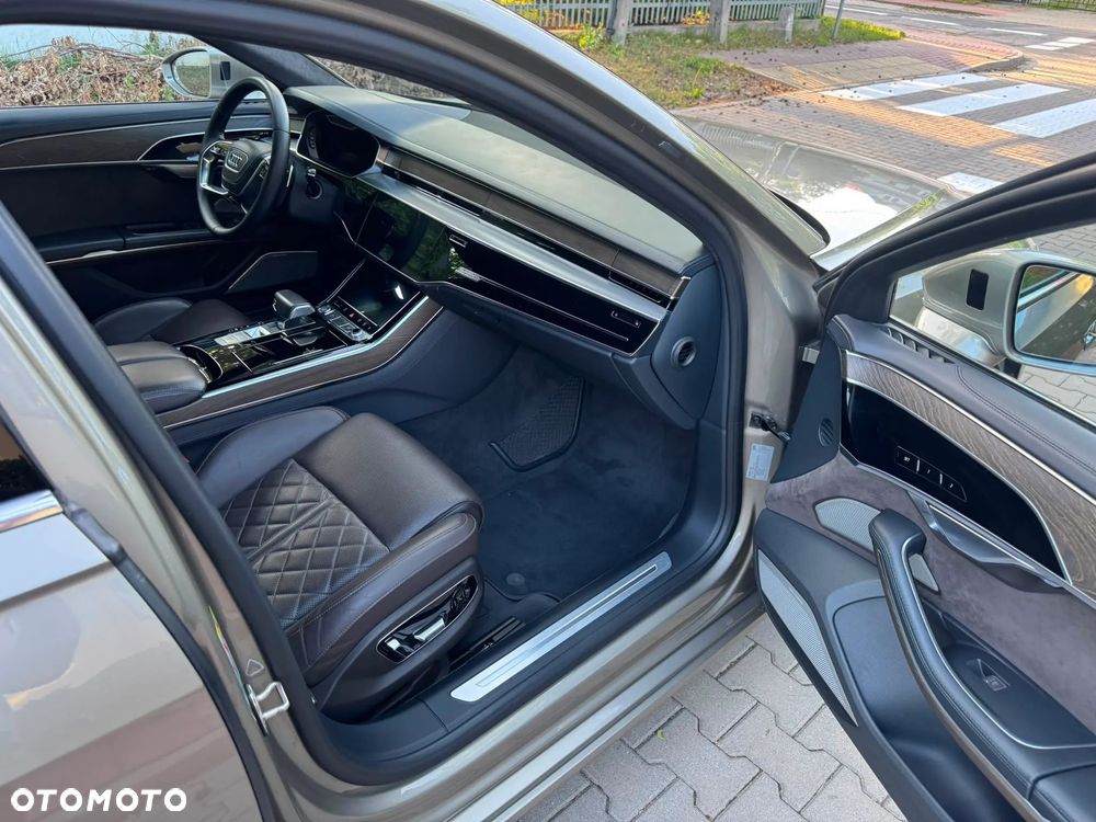Audi A8 - 21
