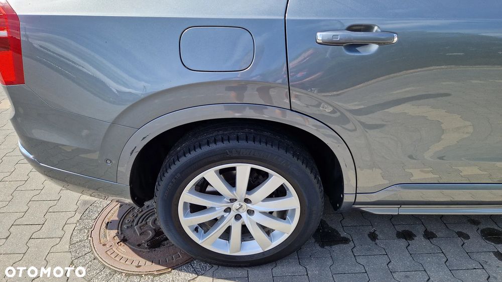 Volvo XC 90 D5 AWD Momentum 7os - 9