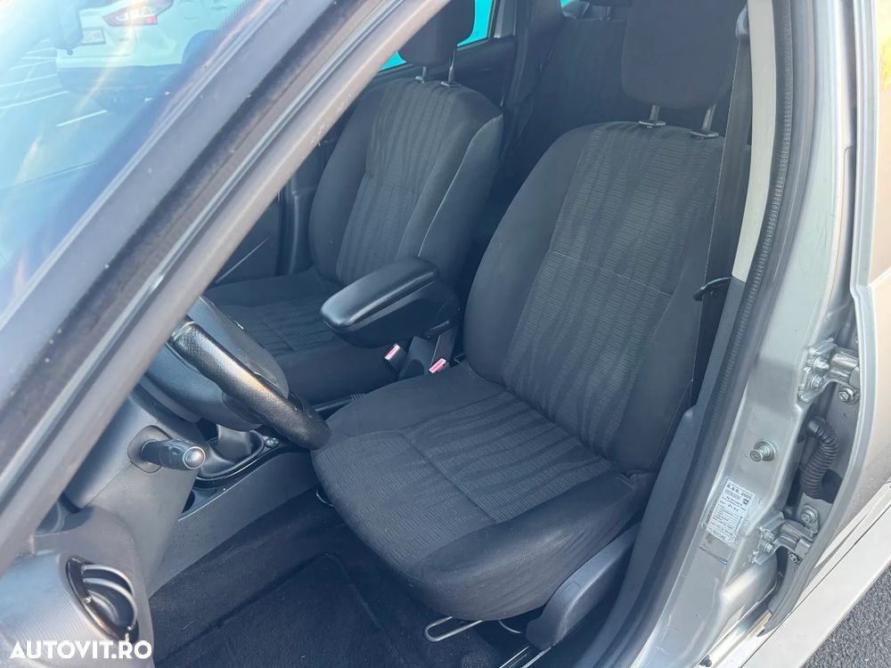 Dacia Duster 1.6 4x2 Prestige - 15