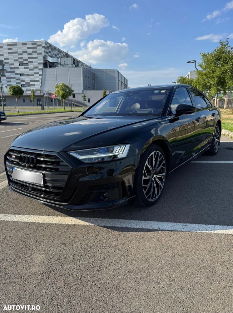Audi S8 TFSI quattro tiptronic - 3
