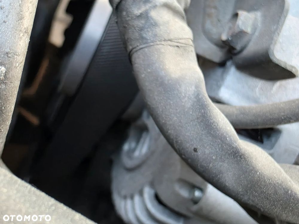 Nissan X-Trail 2.0 Sport + - 28
