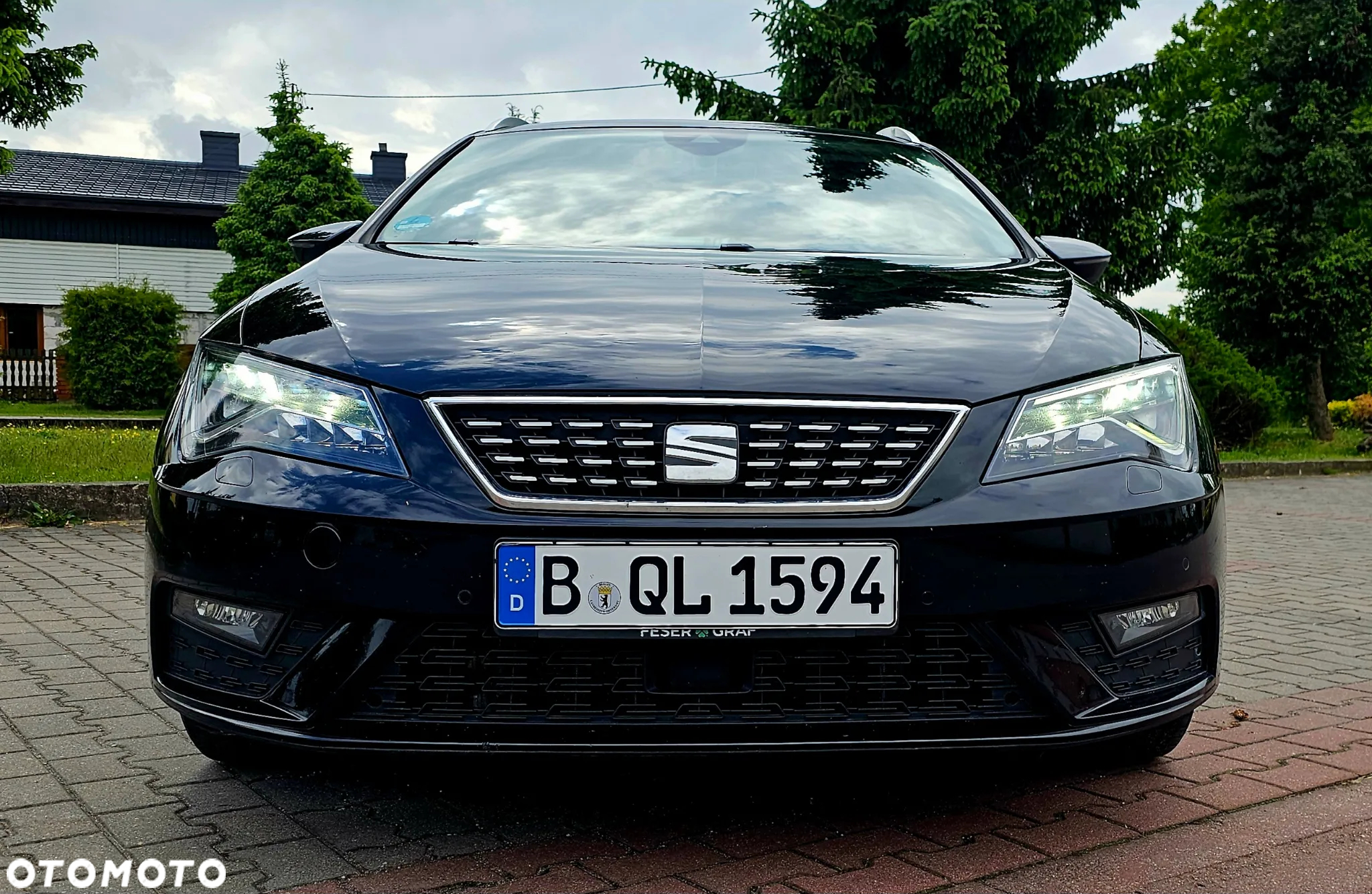 Seat Leon Sportstourer 1.5 eTSI OPF DSG Style Edition - 3