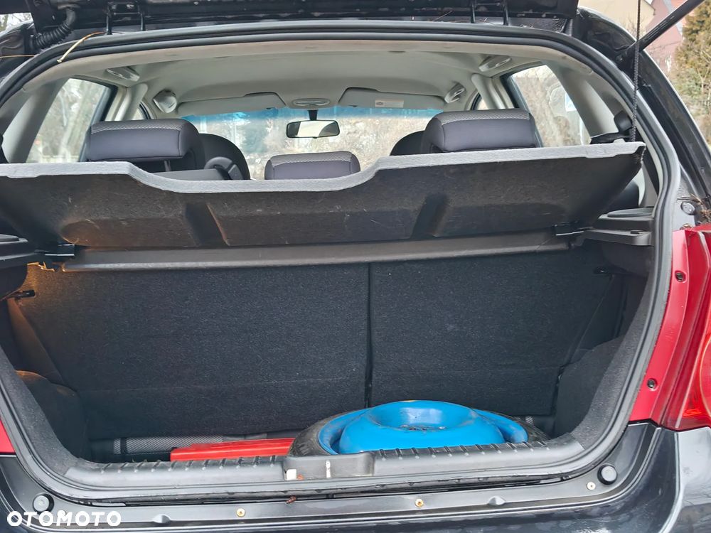 Chevrolet Aveo 1.4 LT - 17