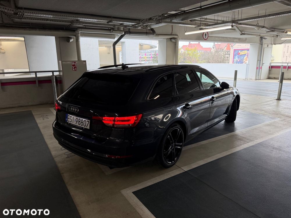 Audi A4 Avant 2.0 TDI S tronic - 21