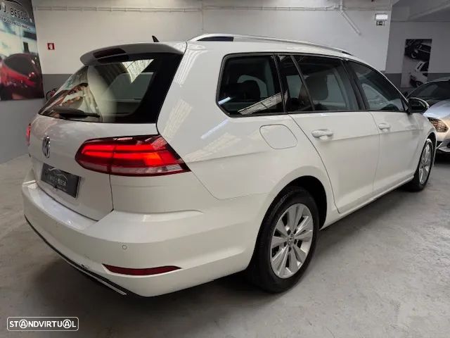 VW Golf Variant 1.6 TDi Trendline - 3