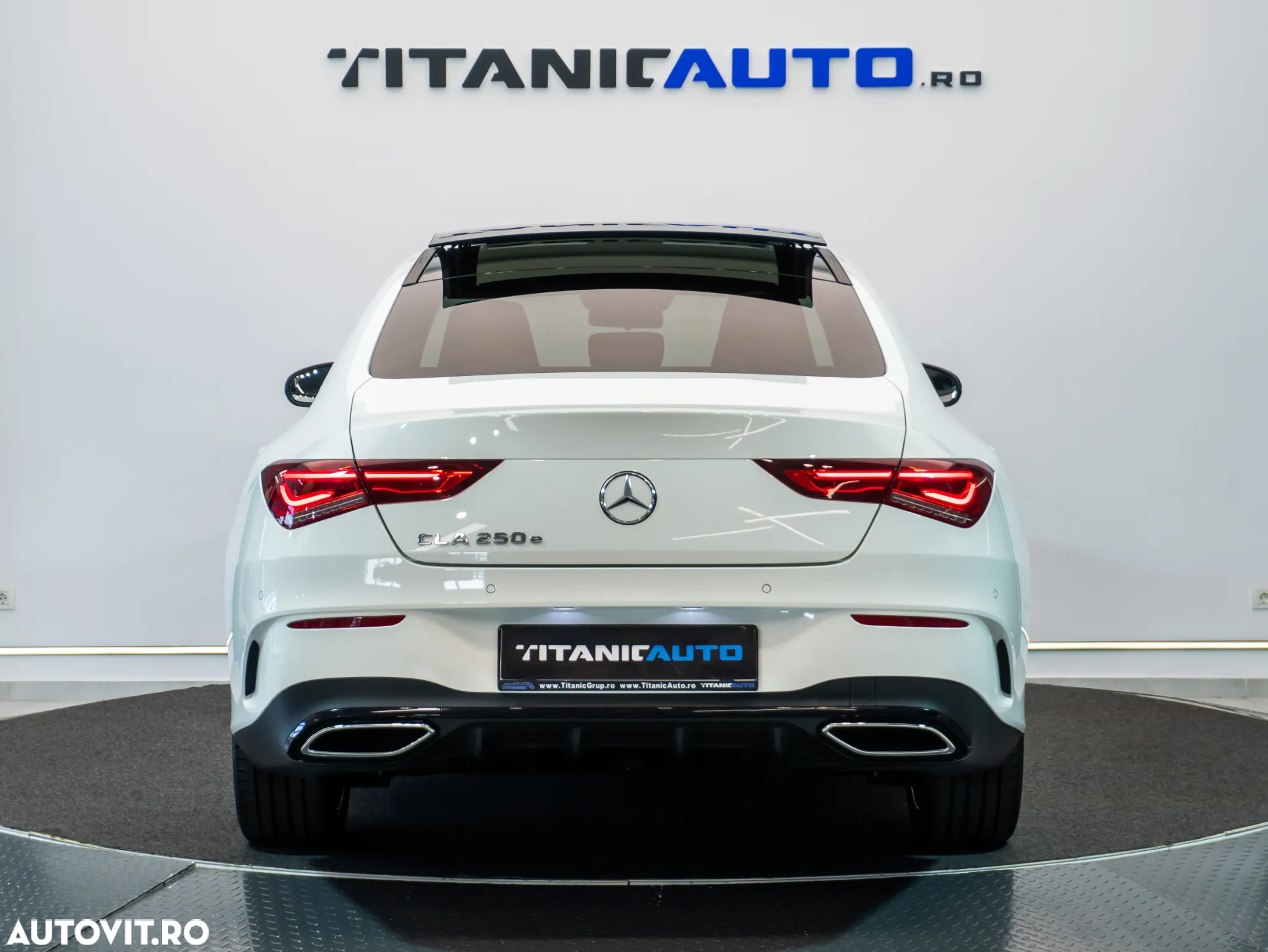Mercedes-Benz CLA 250 e 8G-DCT AMG Line - 9