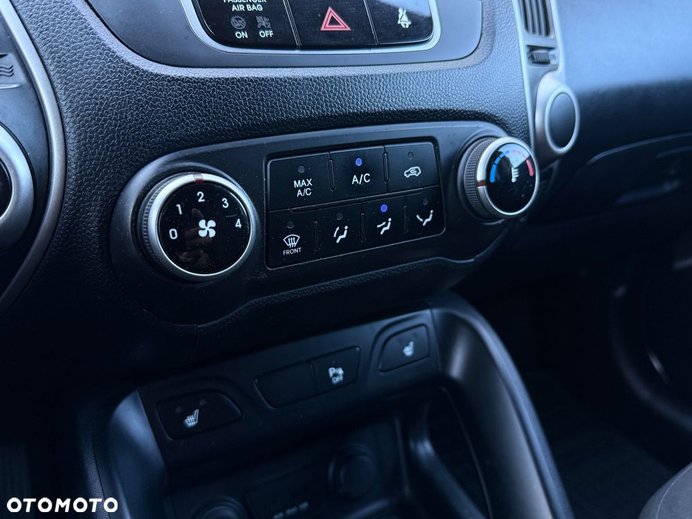Hyundai ix35 2.0 Premium 2WD - 25