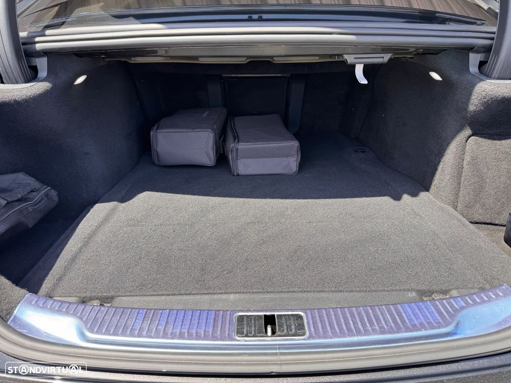 Mercedes-Benz S 580 e - 20
