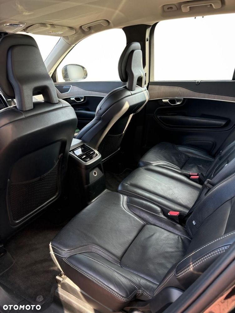 Volvo XC 90 - 6