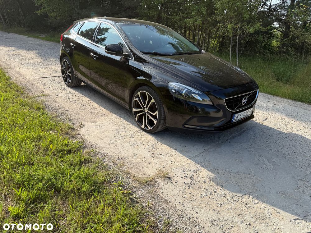 Volvo V40 D2 Momentum - 19