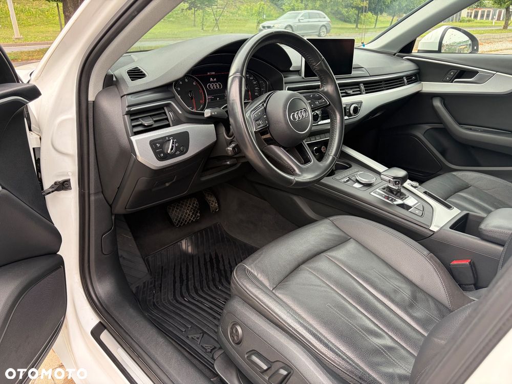 Audi A4 Limousine - 14