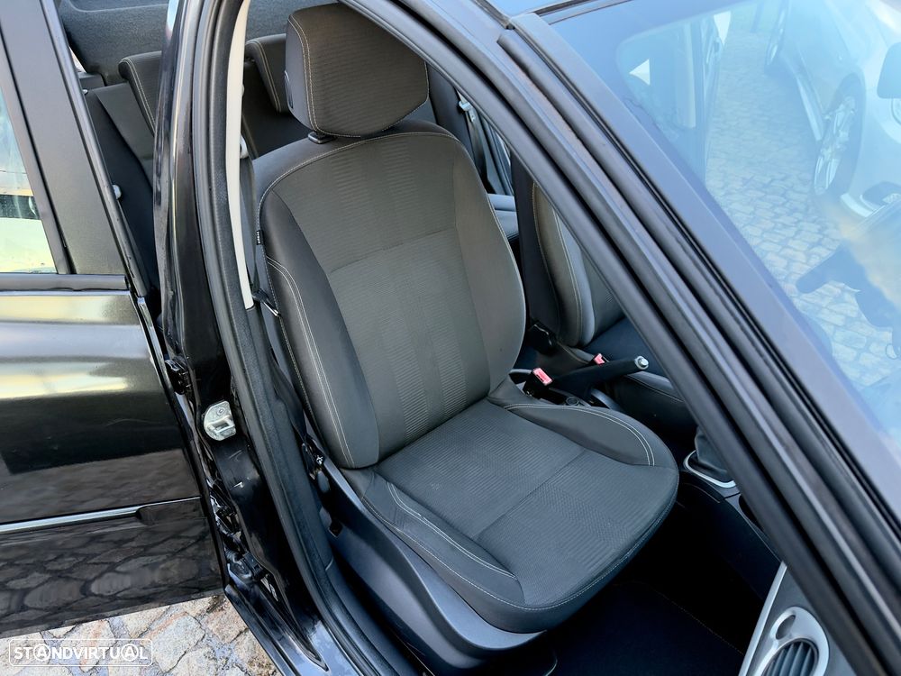 Renault Clio 1.2 16V Dynamique S - 50