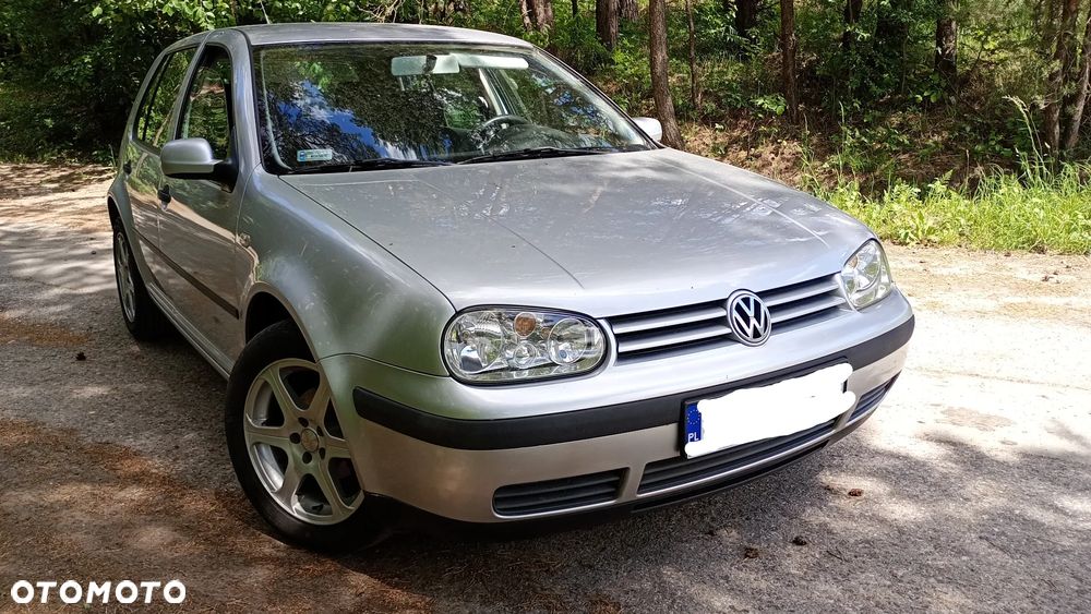Volkswagen Golf 1.6 Comfortline - 1