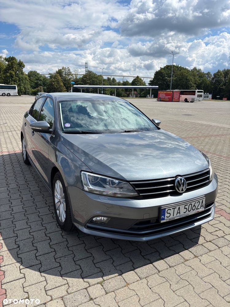 Volkswagen Jetta 1.4 TSI BMT Highline - 1