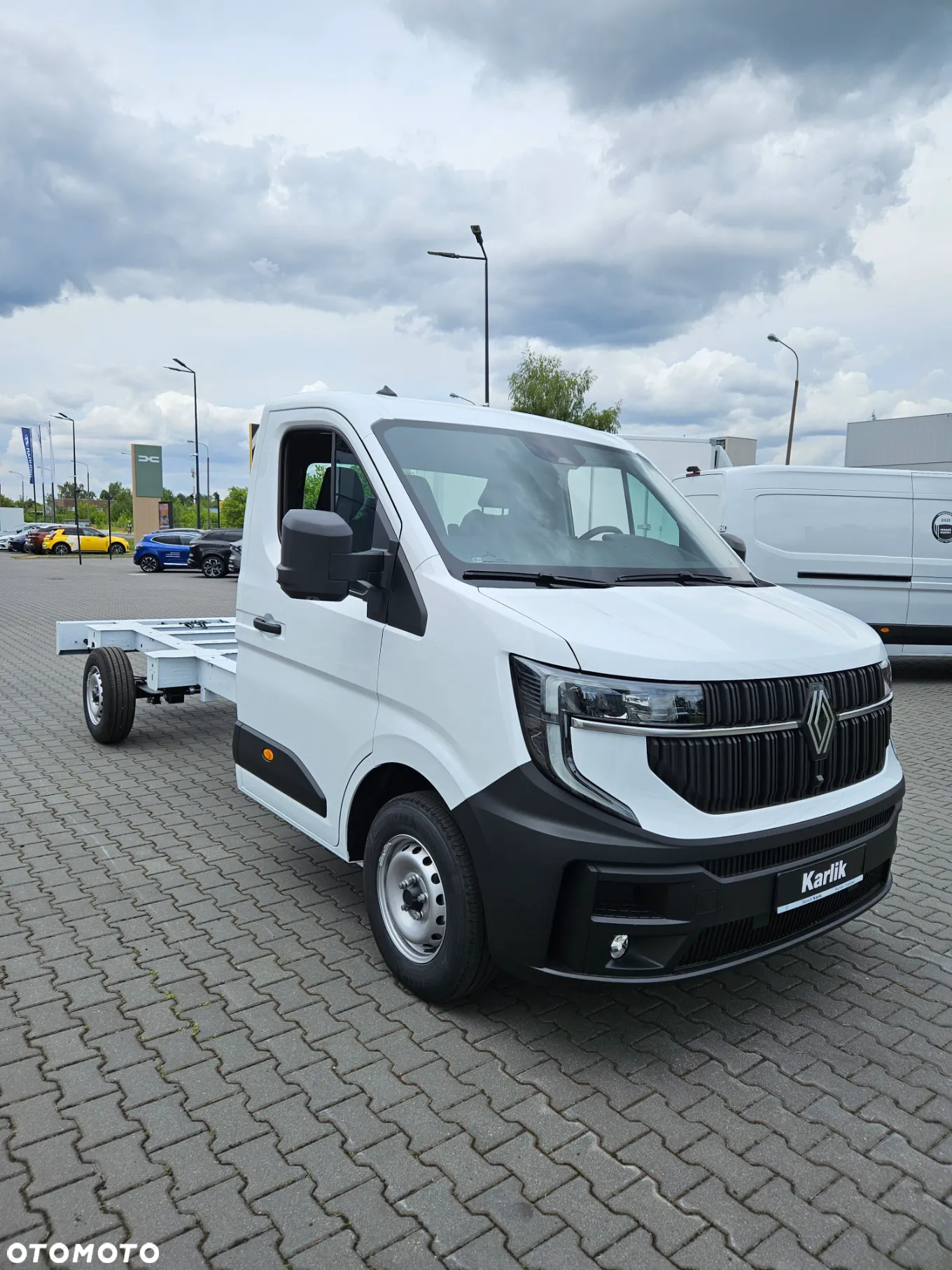 Renault podwozie gotowe do zabudowy! - 4