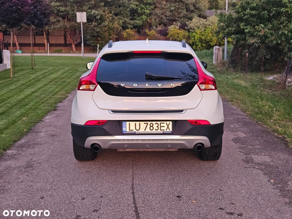 Volvo V40 Cross Country T4 Drive-E Kinetic - 17