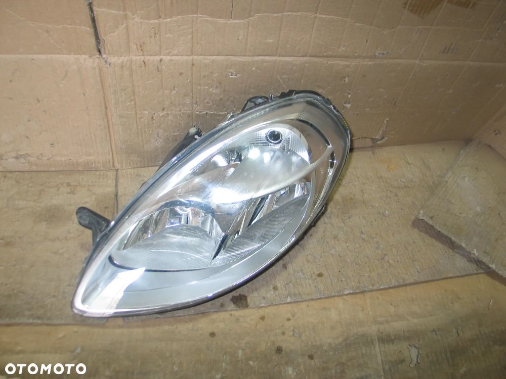 lampa przod lancia ypsilon 2 II lift 06-11r. oryginal europa - 3
