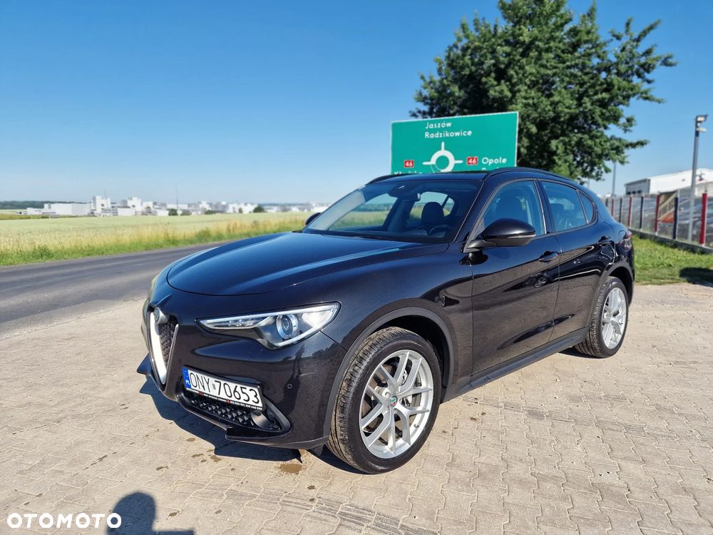 Alfa Romeo Stelvio 2.2 16V AT8 Q4 Intensa - 3