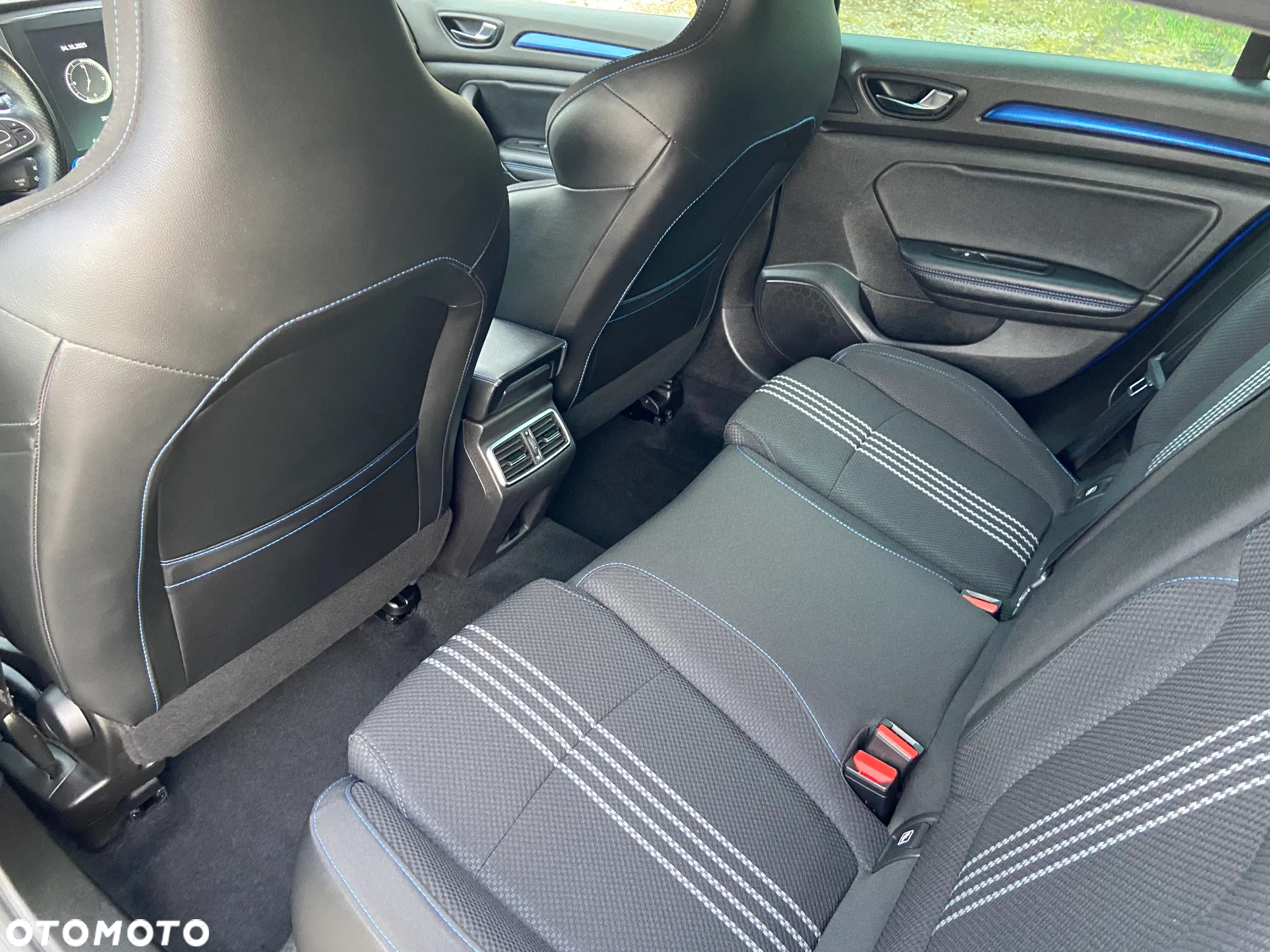 Renault Megane - 35