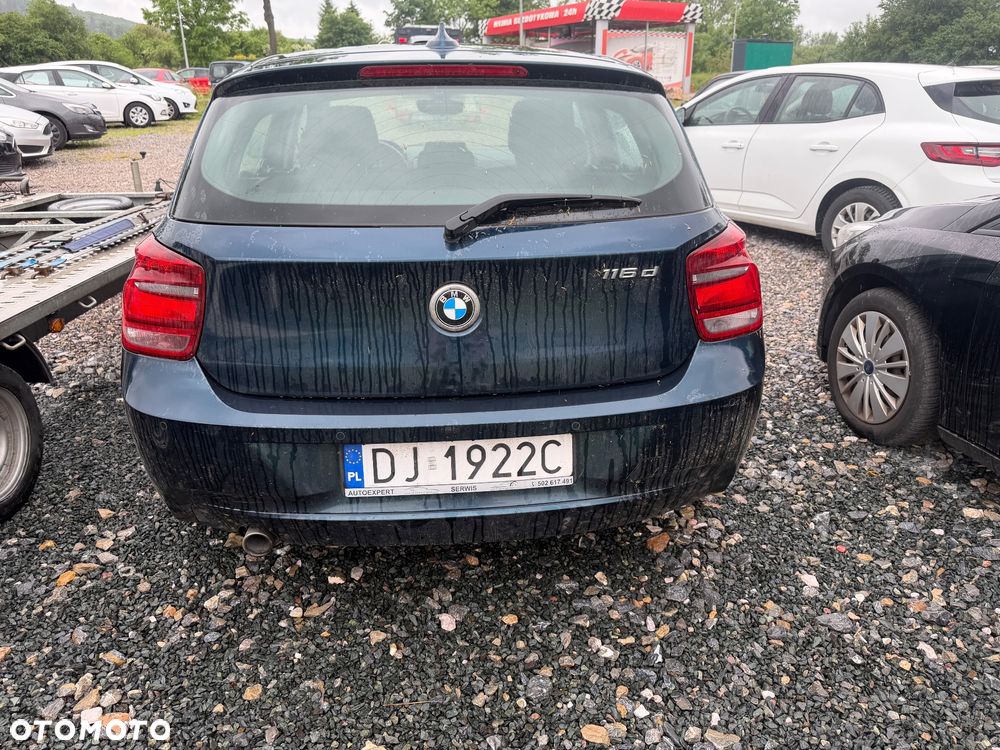 BMW Seria 1 116d - 5