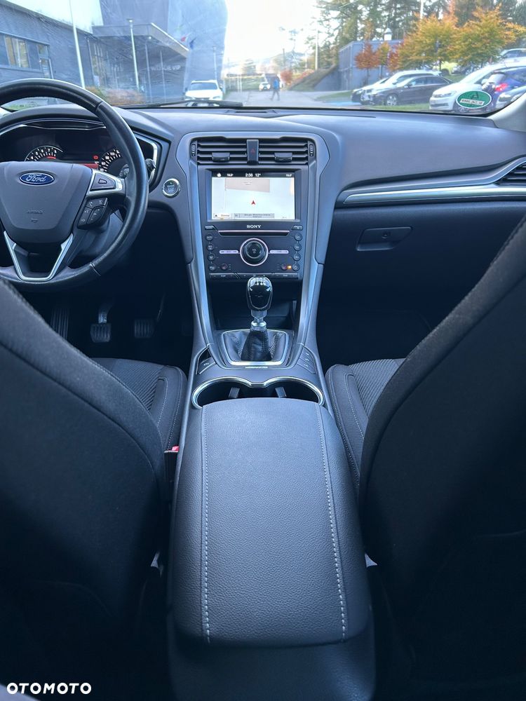 Ford Mondeo 1.5 EcoBoost Titanium - 31