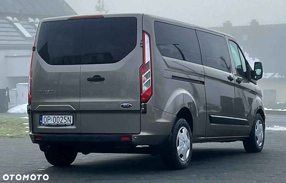 Ford Transit Custom - 8