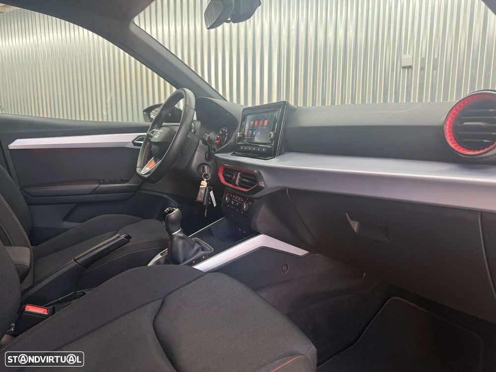 SEAT Arona 1.0 TSI FR - 25